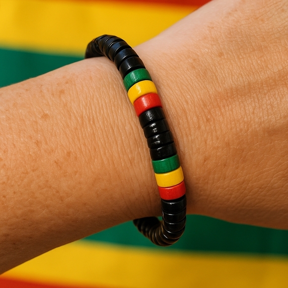 Reggae Rasta Beaded Bracelet — Vibrant Boho Island Style - Picture 2 of 4